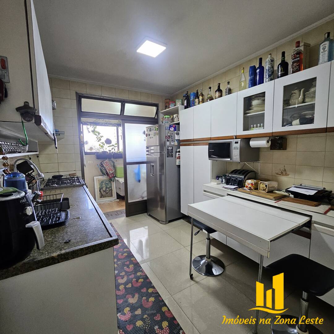Apartamento à venda e aluguel com 3 quartos, 98m² - Foto 14